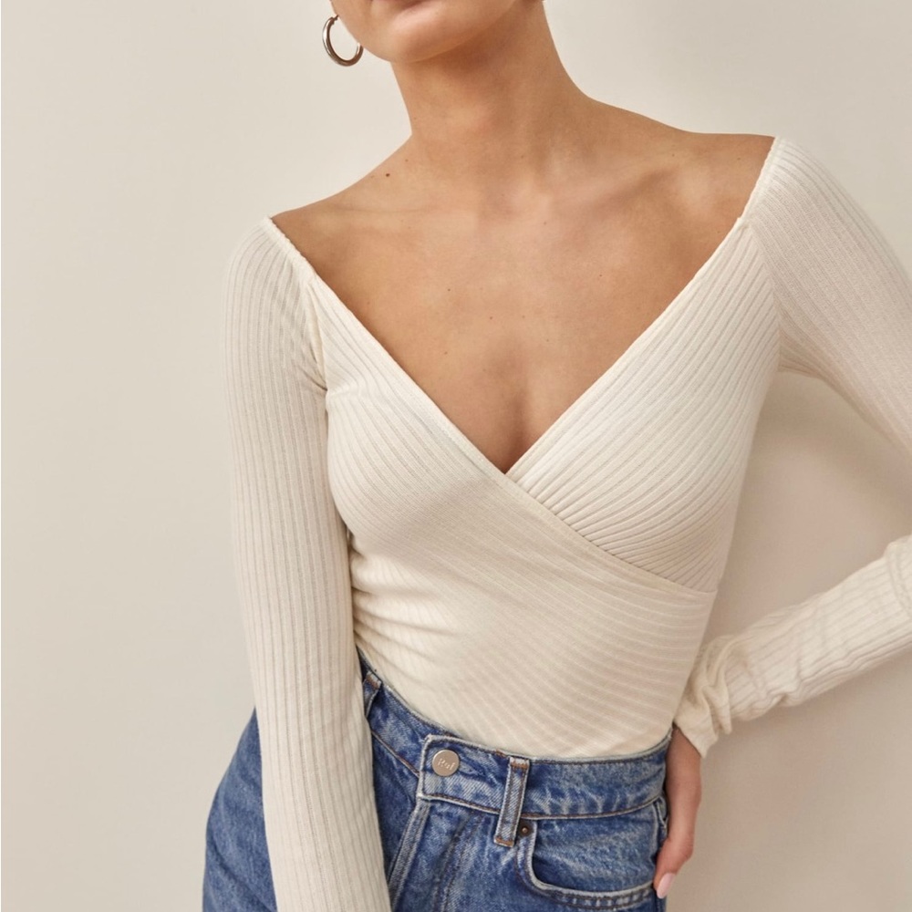 NWT Minnie Knit Top - Ribbed Long Sleeve Knit with Twist